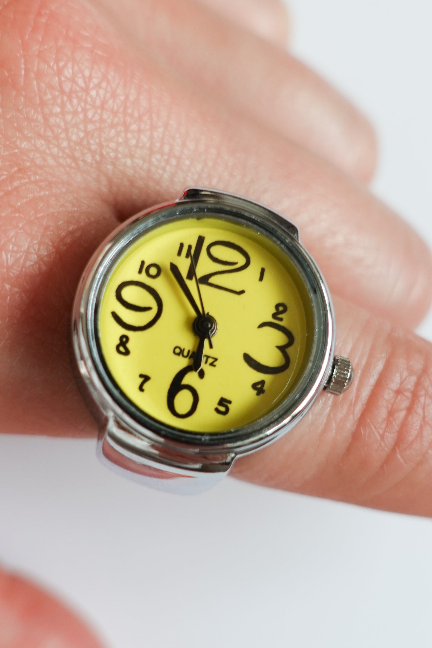 【再入荷】Yellow×Silver Ring Watch