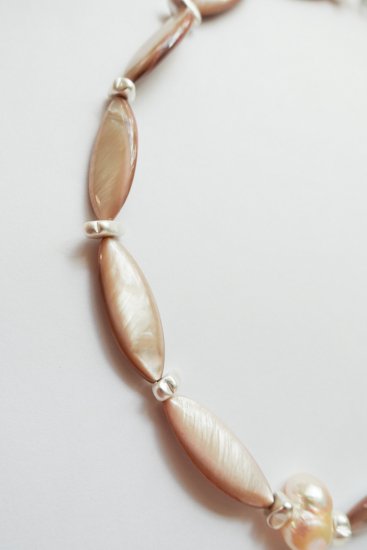 【30%OFF】Shiny Pearl Necklace(Pink)