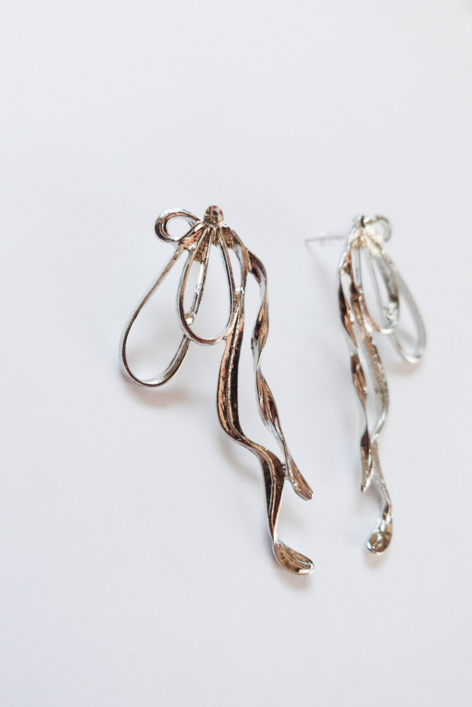 【30%OFF】Silver Ribbon