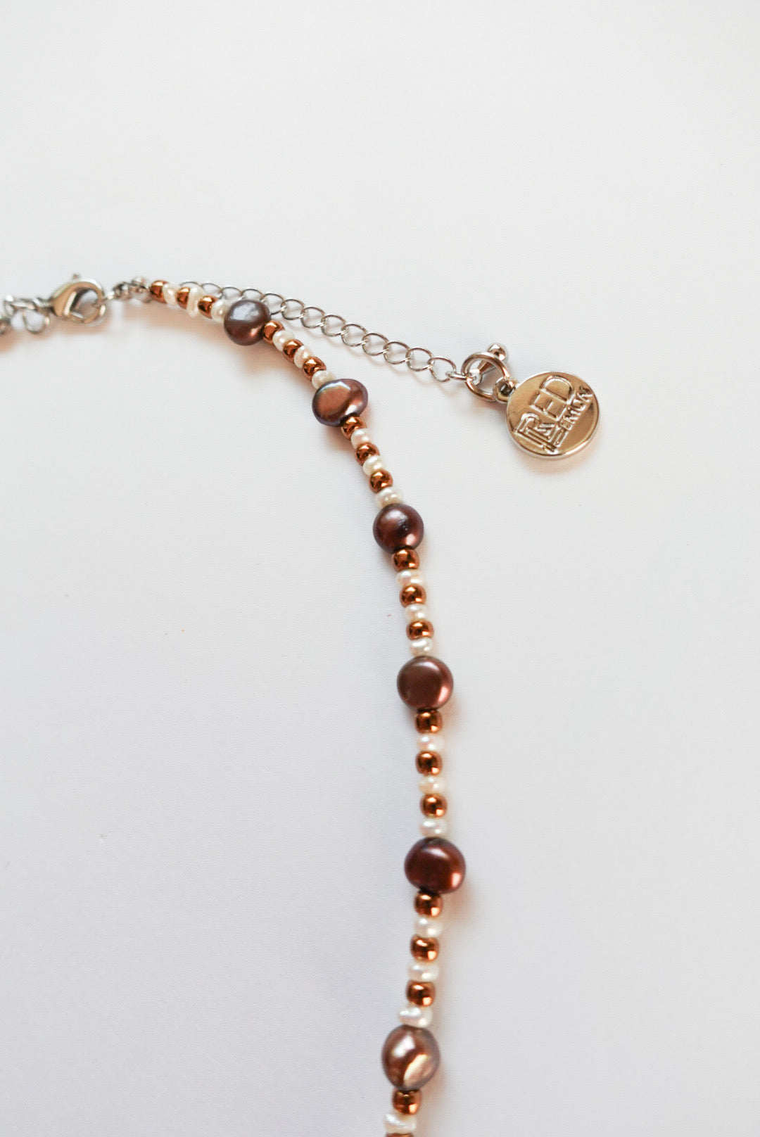 Metallic Short Necklace