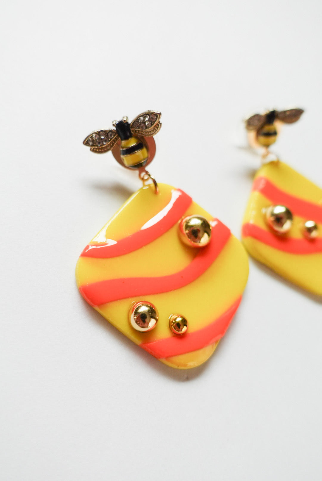 Happy Bee