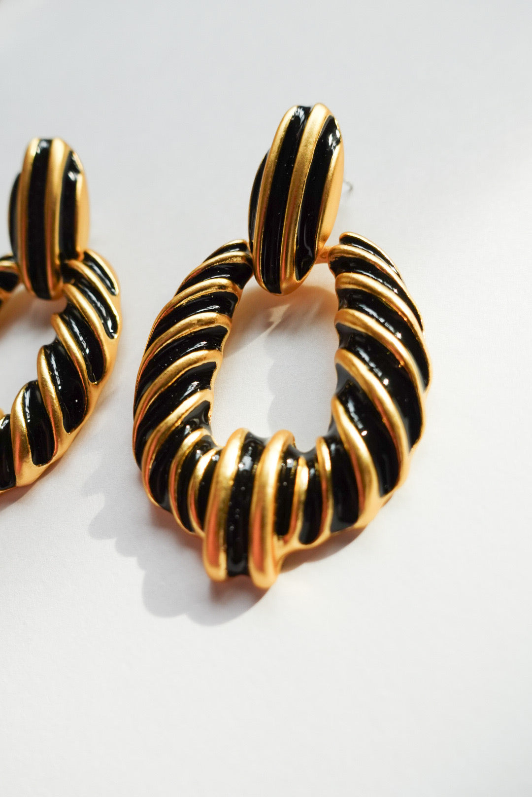 【Special price】Gold×Black