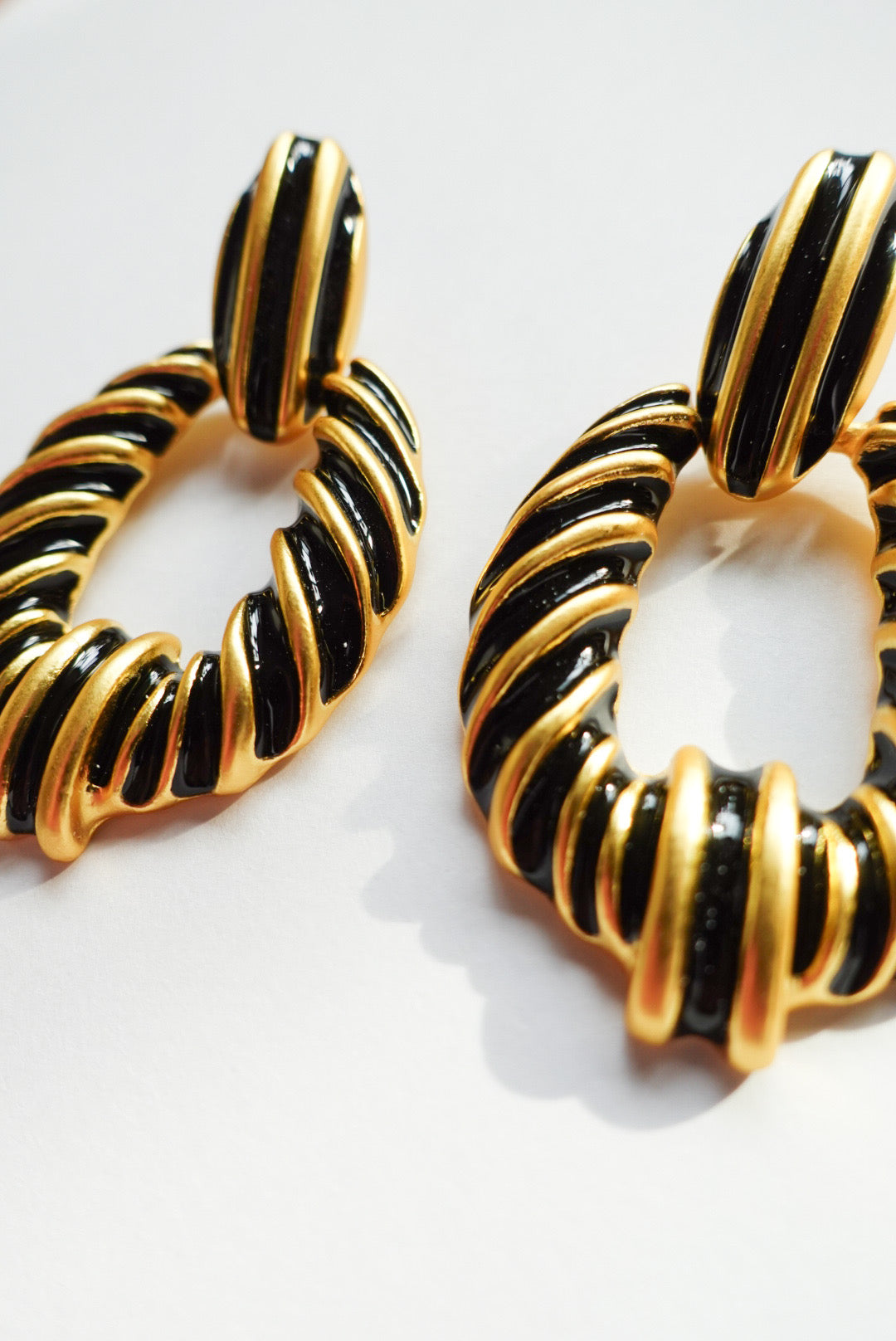 【Special price】Gold×Black