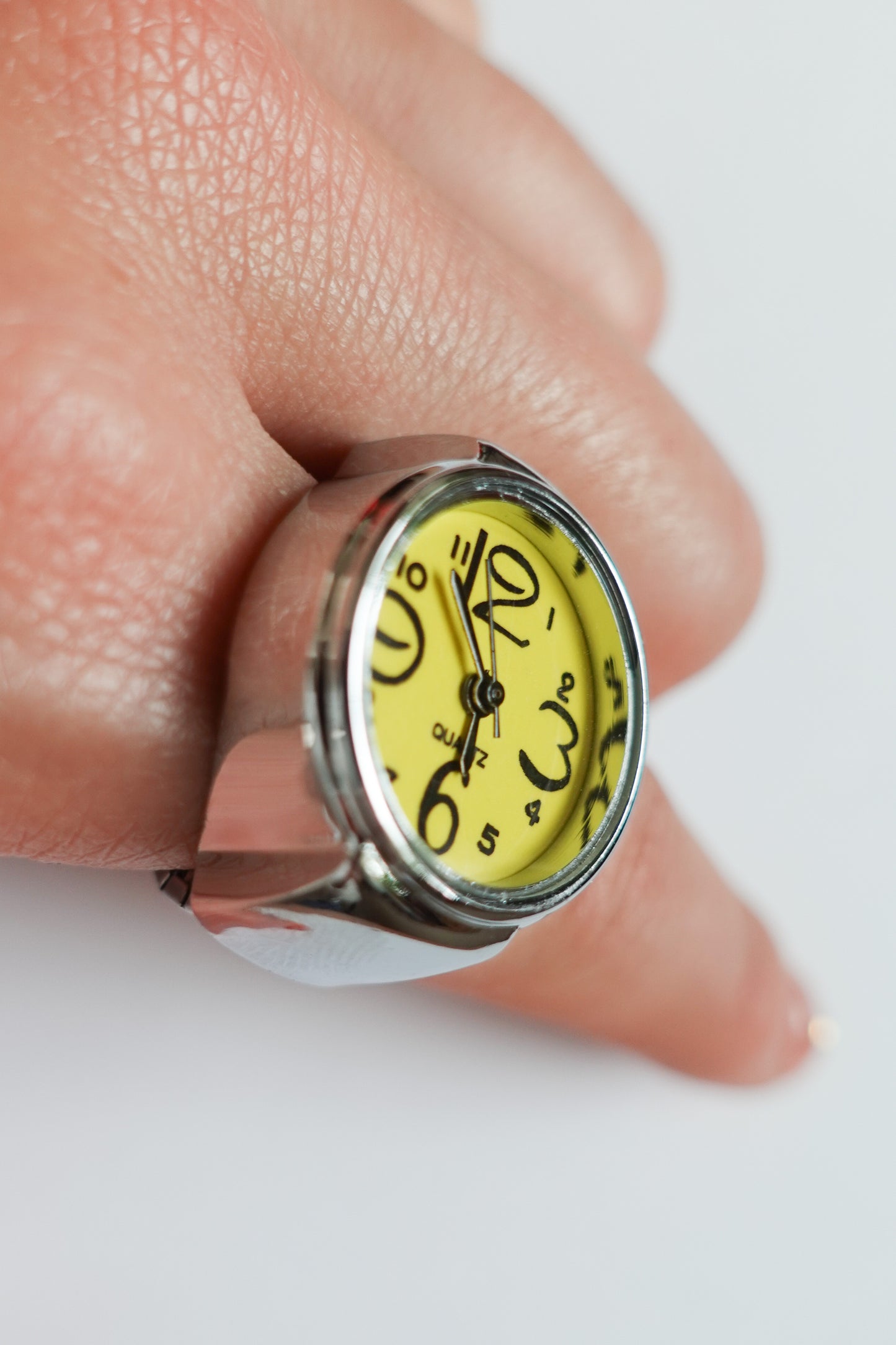 【再入荷】Yellow×Silver Ring Watch