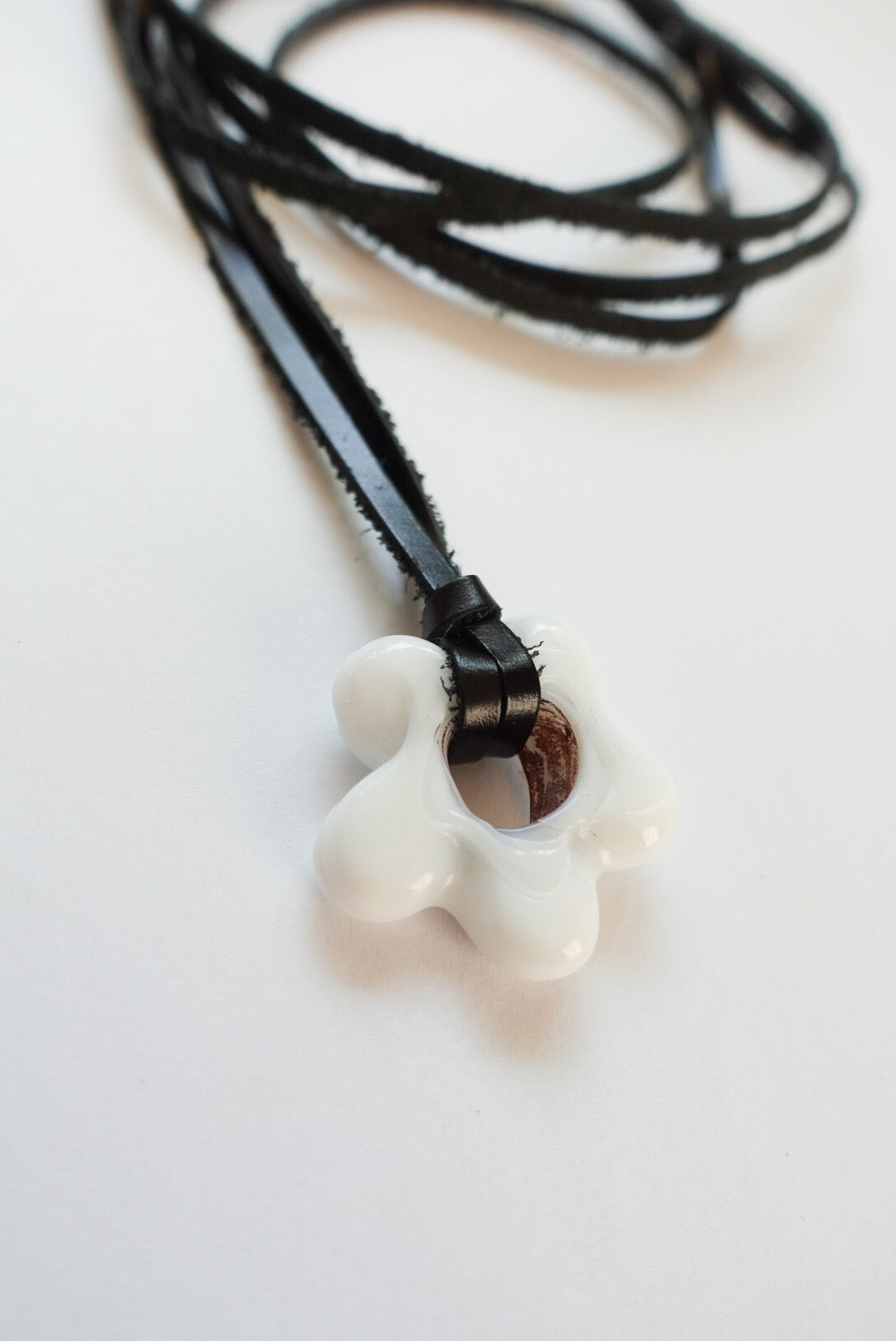 Vetro Fiore-White-