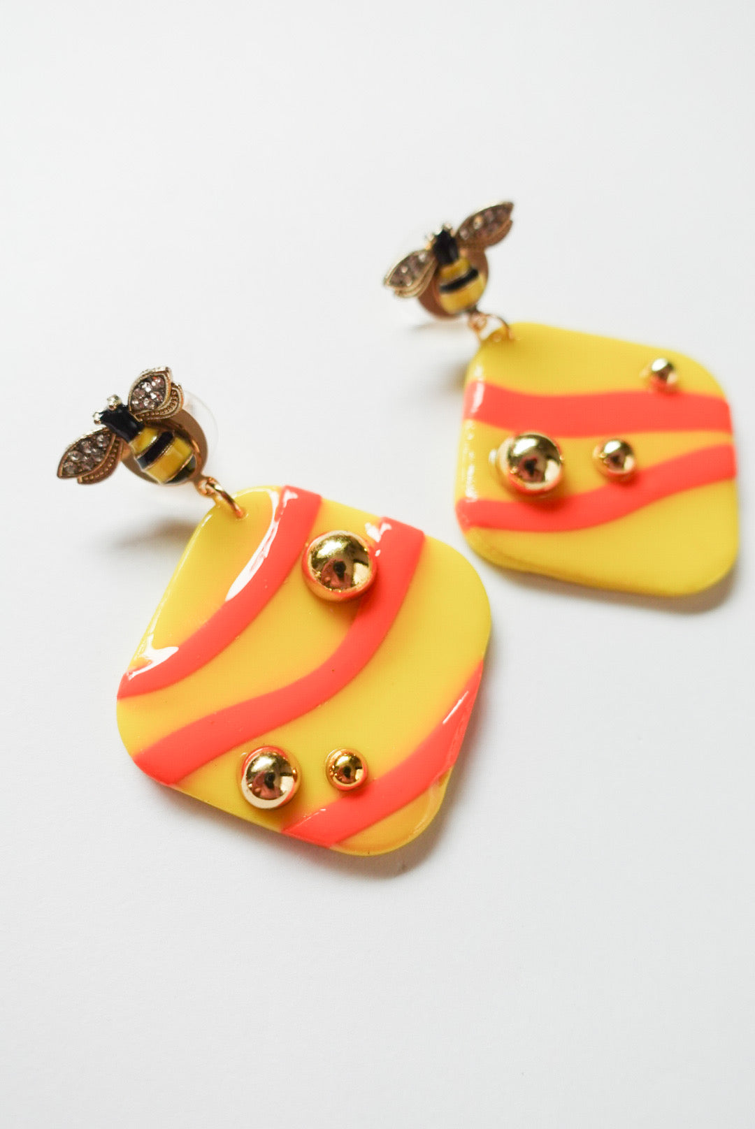 Happy Bee