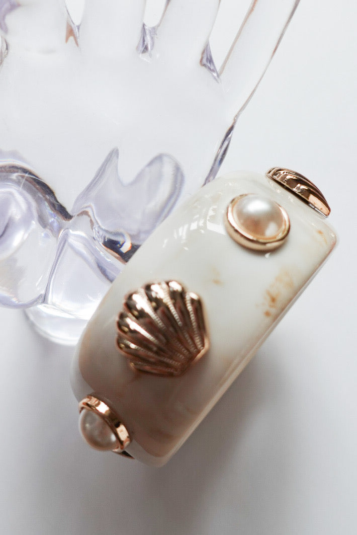 Pearl Shell Ivory Bangle