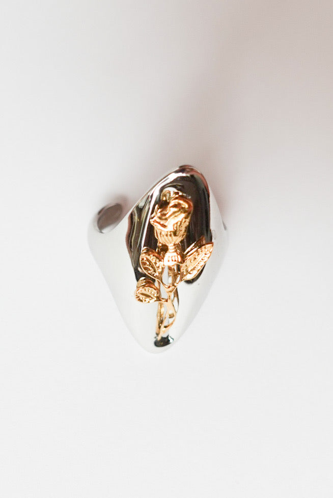Rose reflection ring