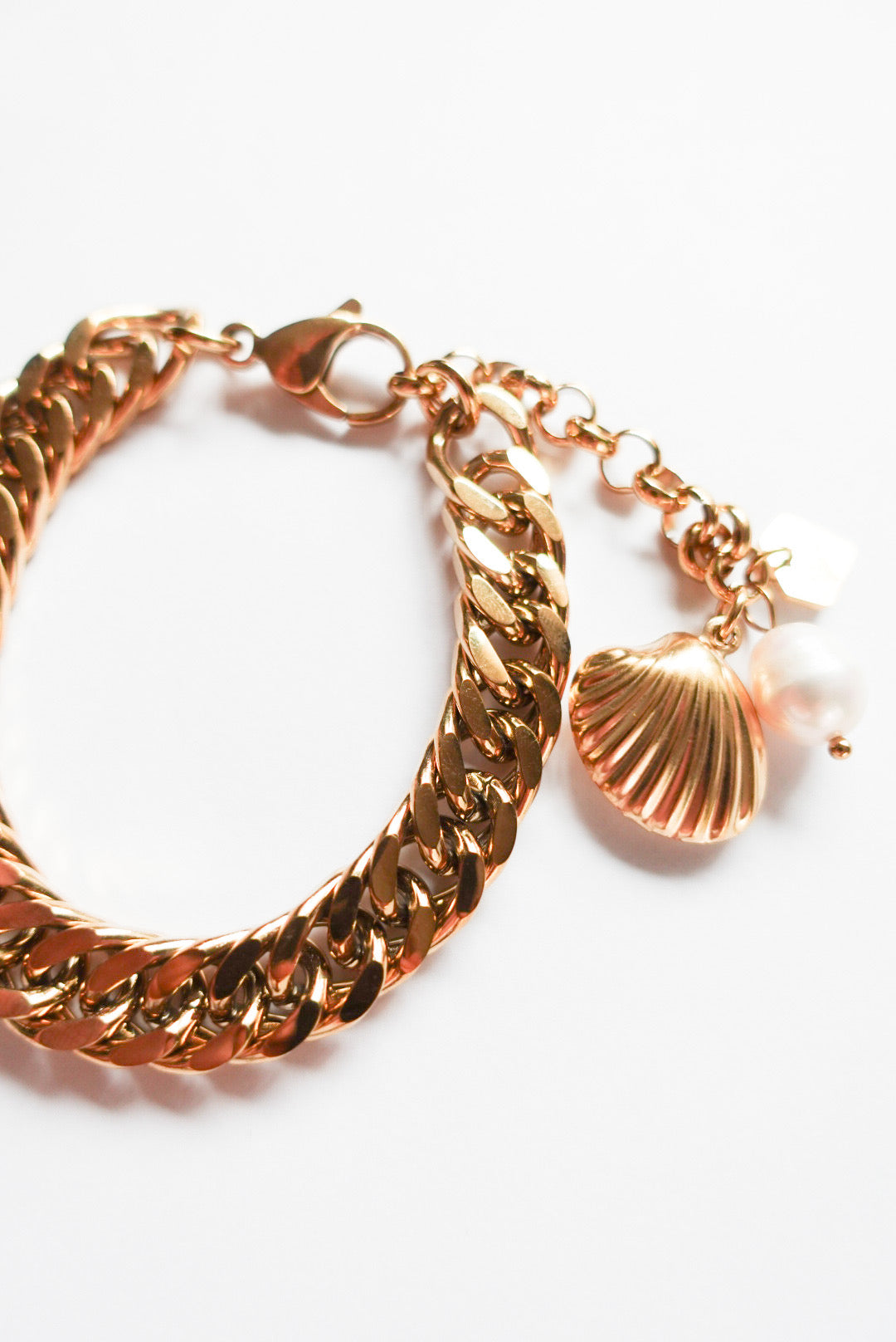 Mode and Fem Braceret
