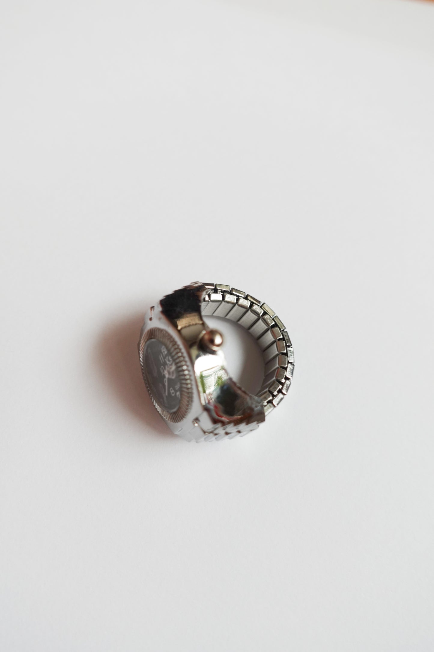 Silver×Black Ring Watch