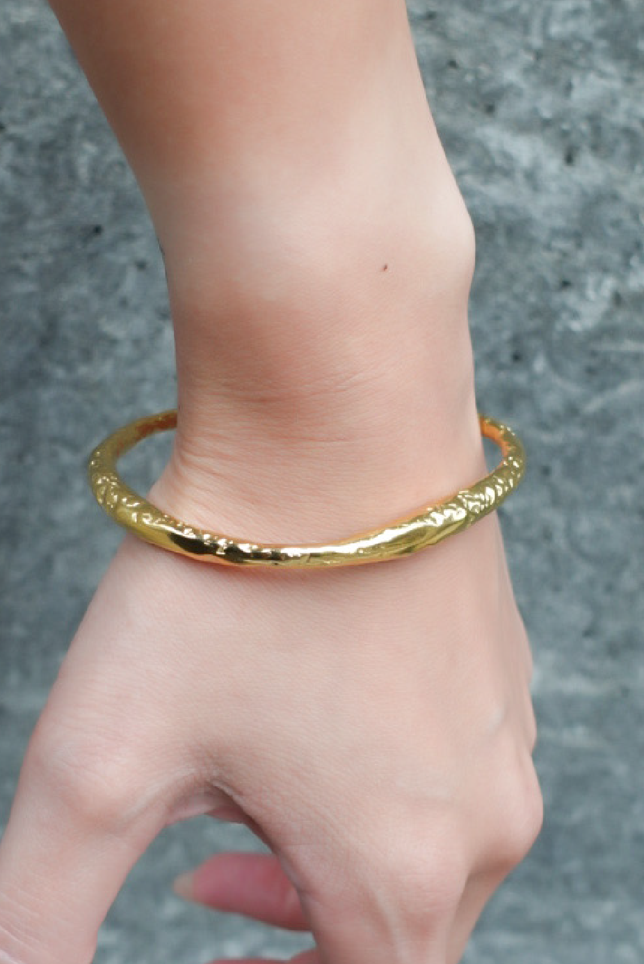 Wave Texture Bangle