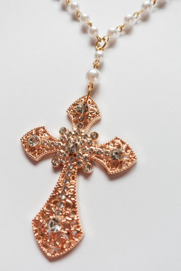 Pearl Cross