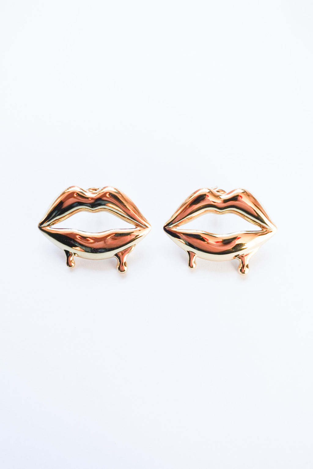 GOLDEN LIPS