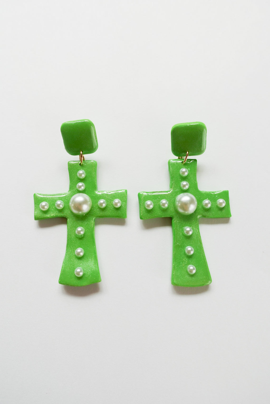 NEON PEARL CROSS