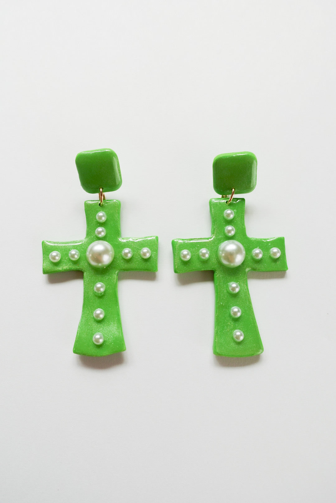 NEON PEARL CROSS