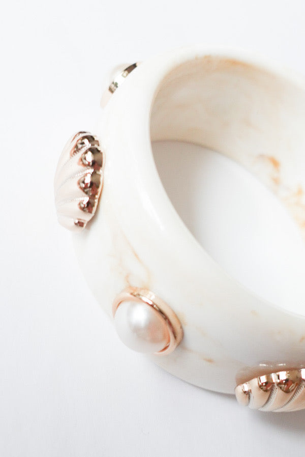 Pearl Shell Ivory Bangle