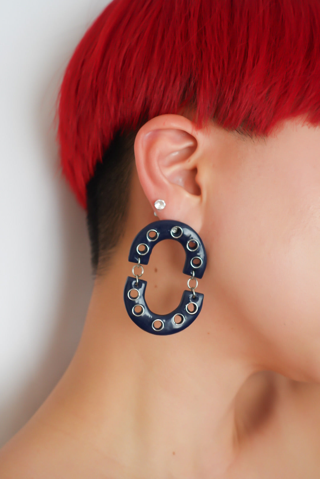 Studded Oval Link Pierce – RED LEMON