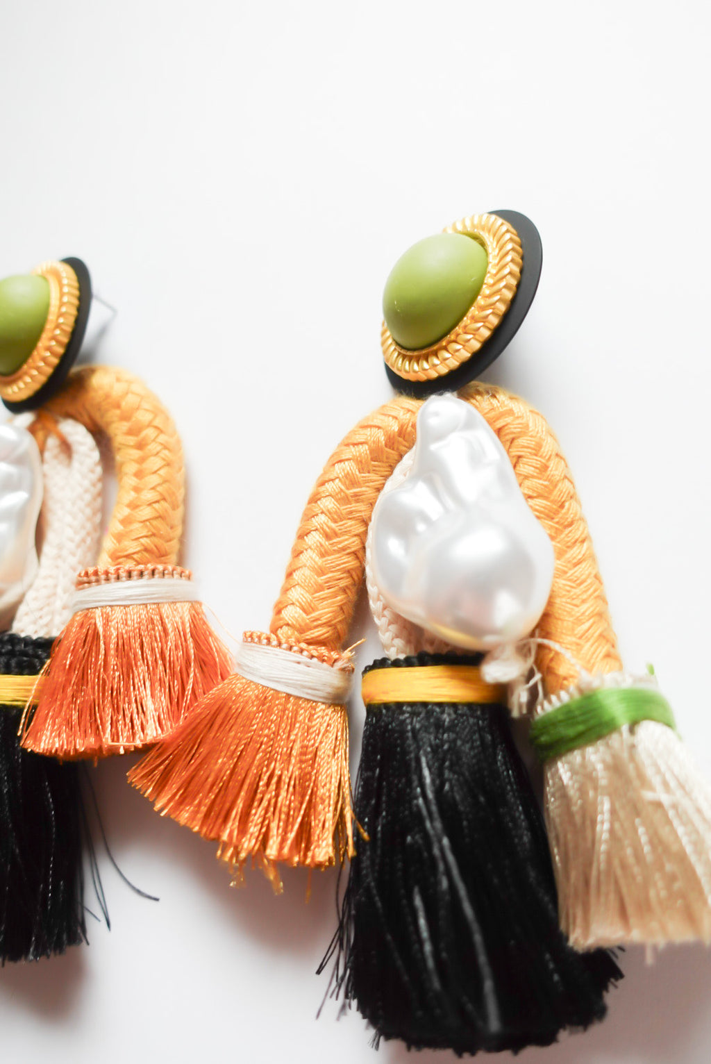 30%OFF　 Big Tassel Pearl