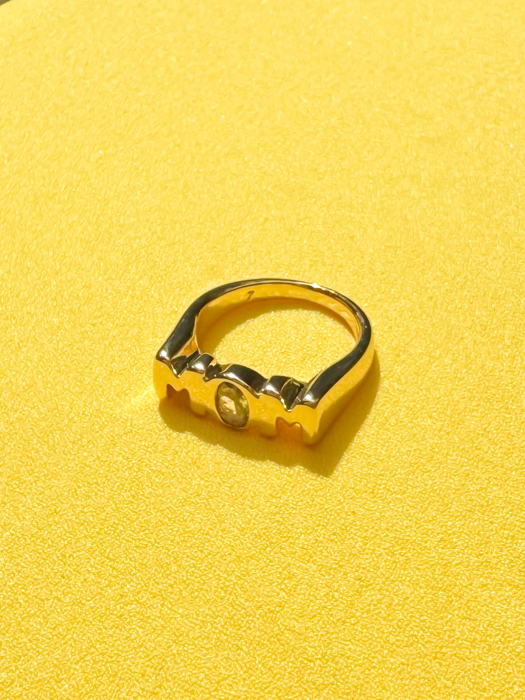 MOM ring