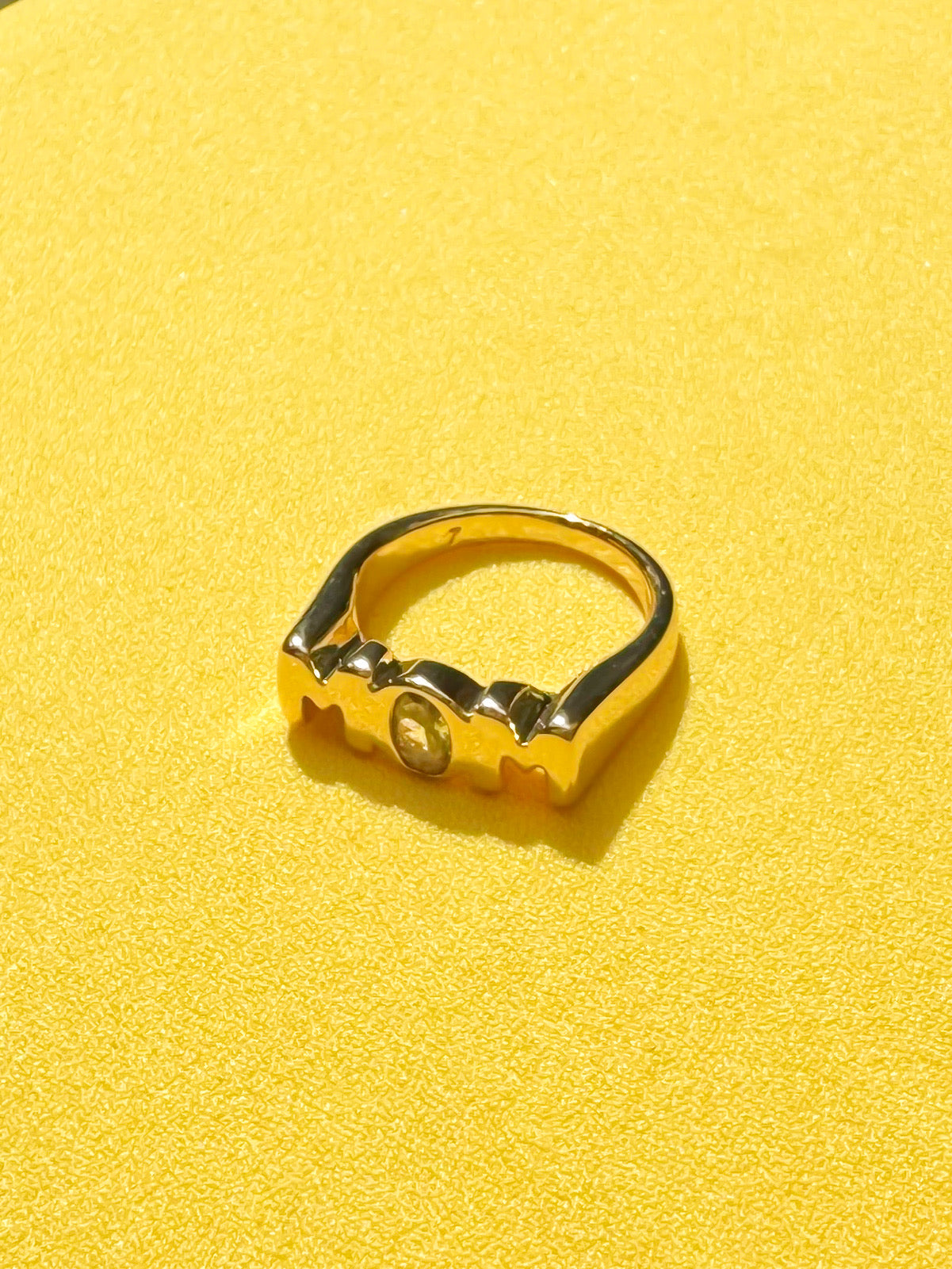MOM ring