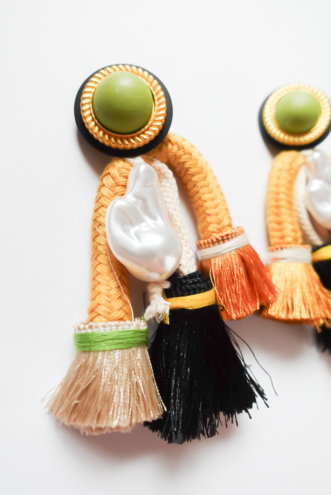 30%OFF　 Big Tassel Pearl