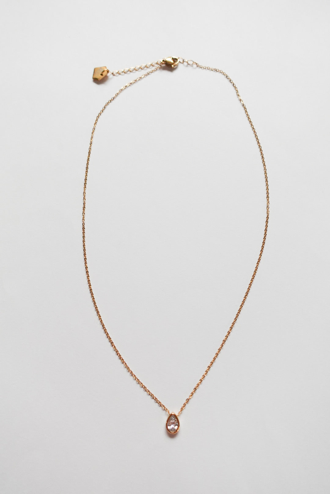 ONE LIGHT NECKLACE
