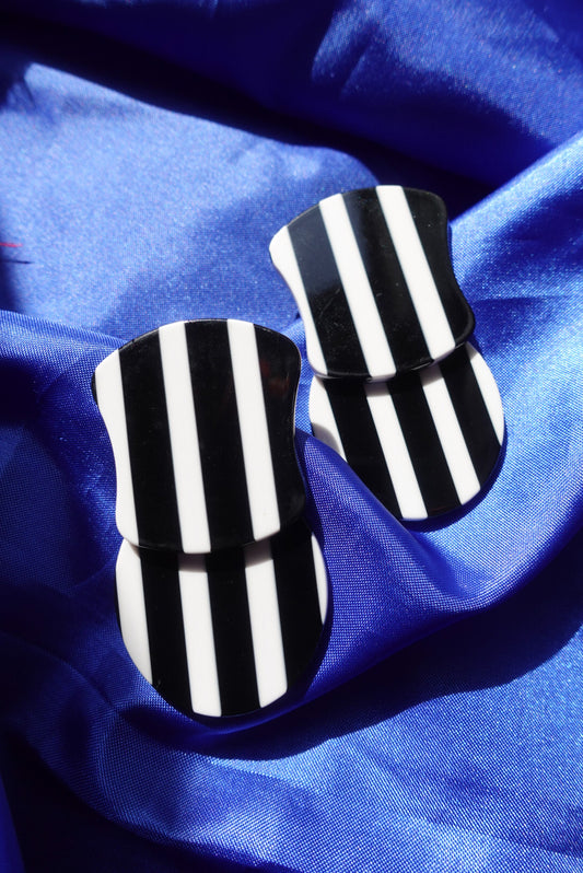 Simple Stripe