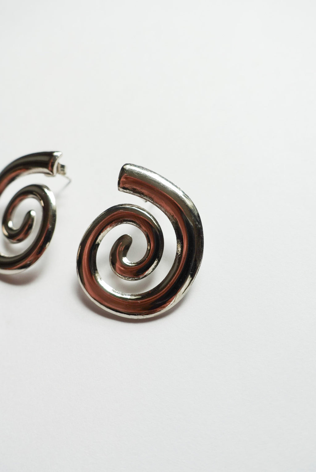 SILVER SPIRAL