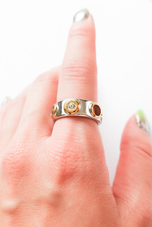 Bicolor Stone Ring