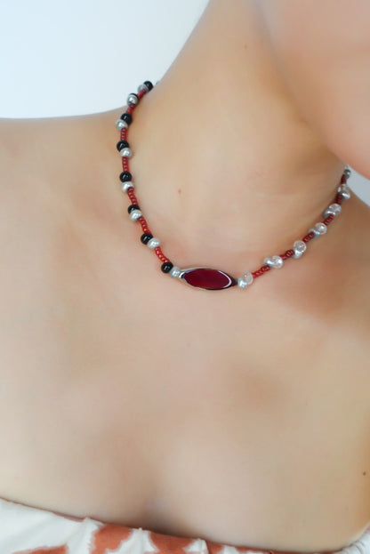 Metallic Short Necklace