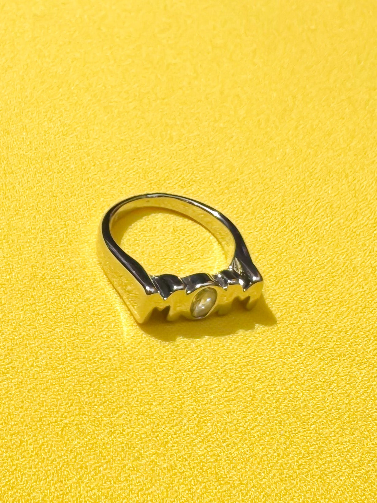 MOM ring