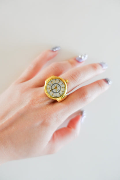 【再入荷】Gold×White Ring Watch