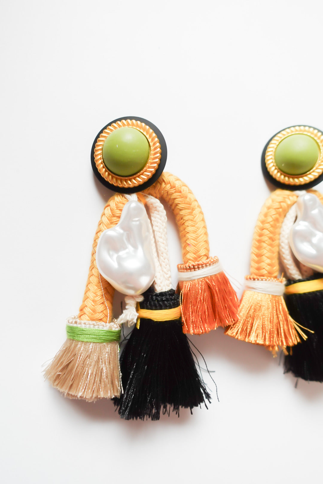 30%OFF　 Big Tassel Pearl