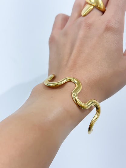 Gold Bracelet