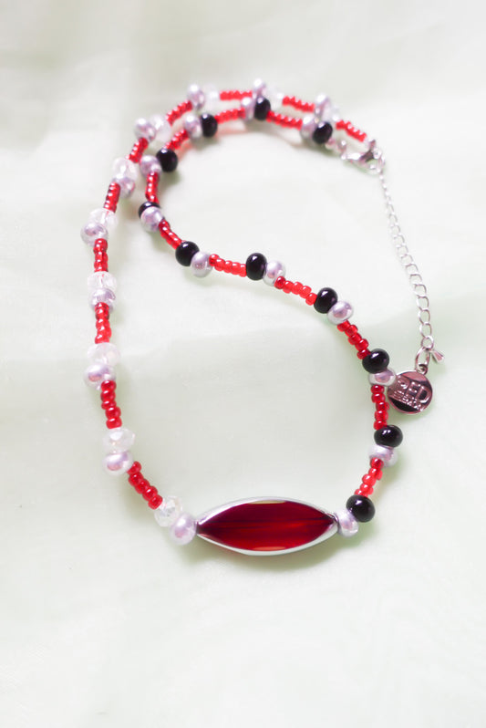 Metallic Short Necklace