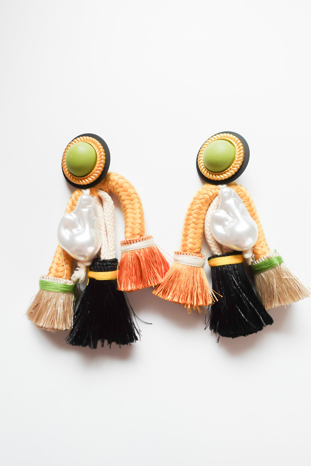 30%OFF　 Big Tassel Pearl